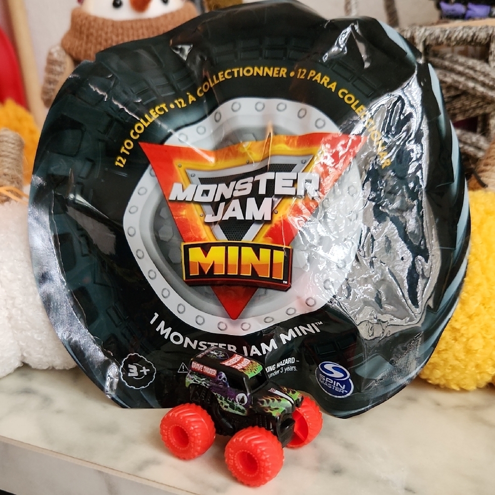 NIP Monster Jam Mini, Grave Digger, #20150188